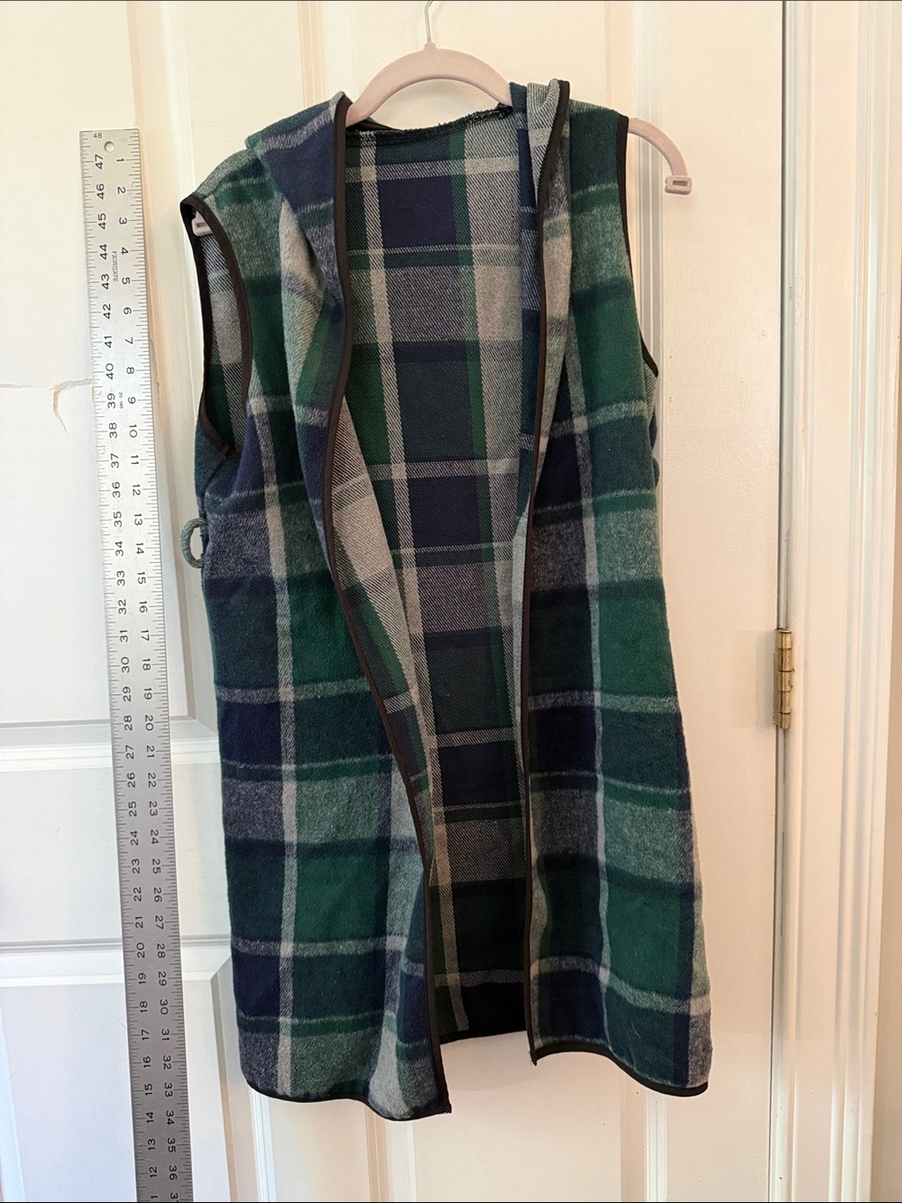 Source Unknown Green Navy Plaid Hooded Vest